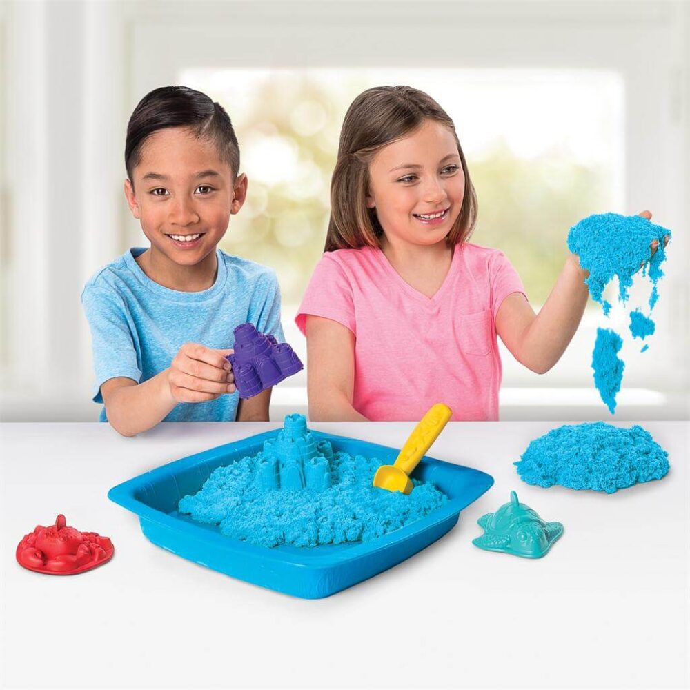 Kinetički pijesak Sanbox set pješčanik Kinetic Sand plavi 454 g