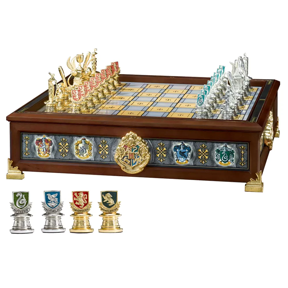 Harry Potter Hogwarts Houses Quidditch Chess društvena igra šah Noble Collection 2