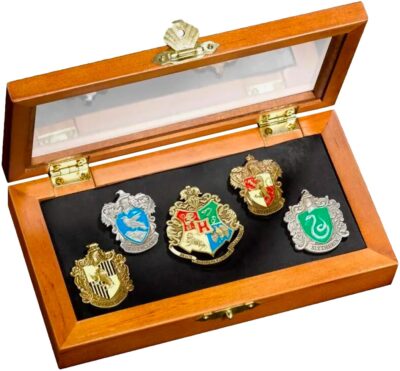 Harry Potter Pin Collection Hogwarts Houses zbirka znački 2