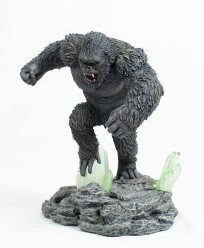 Godzilla X Kong The New Empire Gallery Deluxe PVC Diorama King Kong 23 cm figura Diamond Select