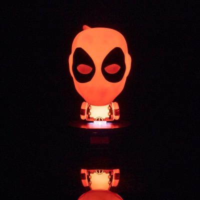 Marvel Icon Light Deadpool 10 cm